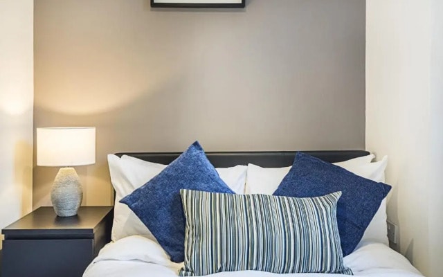 2Bed Apartment in Camden