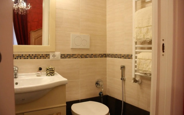 Pope's Suites
