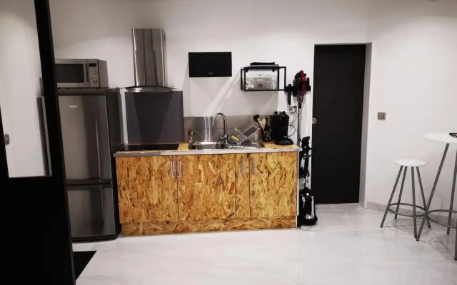 Studio entre Paris et Versailles
