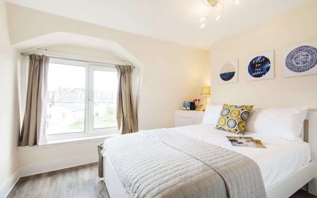 The Dawes Road Nest