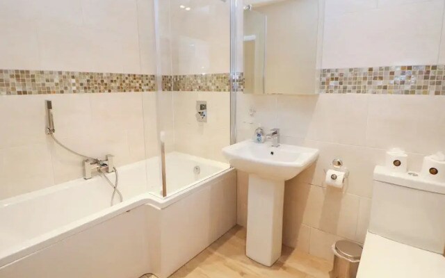 Wye Apartment, Litton Mill