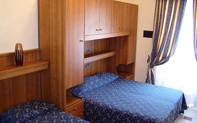 Hotel Mari 2