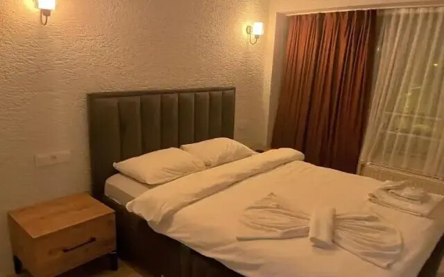 Kada Ka Y Bull Hotel