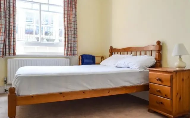 1 Bedroom Mansion Block Apartment in Westminster