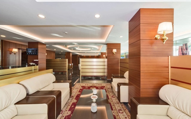 Cevheri's Hotel