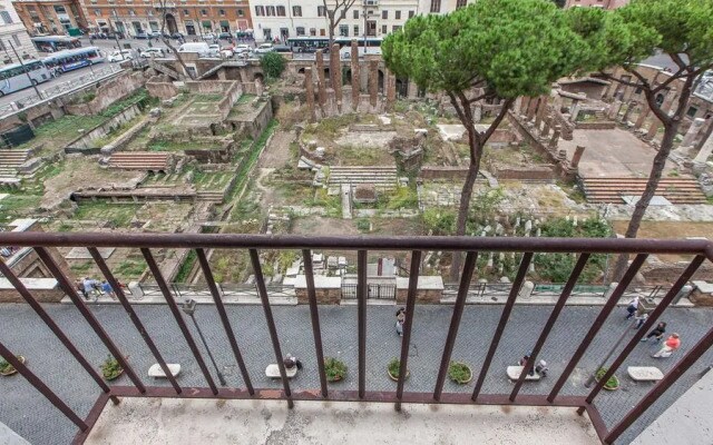 Pantheon Apartments