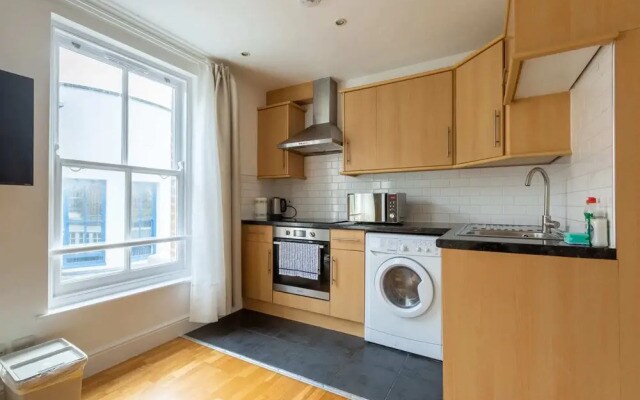 Spaciously Renovated 2BD Flat - Camden