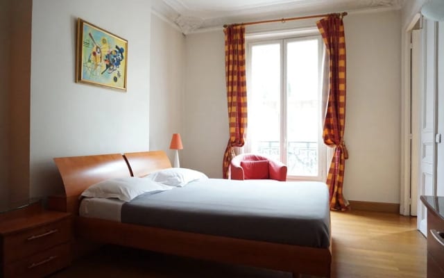 Place des Etats Unis-5 pièces-130 m² -Paris 16
