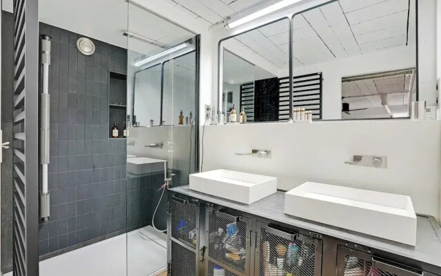 Duplex Loft Montmartre -18th