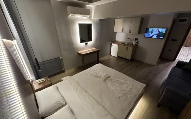 Rose Suites