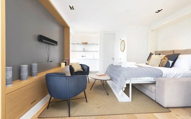 Accomodo London Waterloo - Luxury & Spacious Triplex Penthouse on Southbank