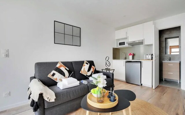 Charming Studio 2P- Next Paris