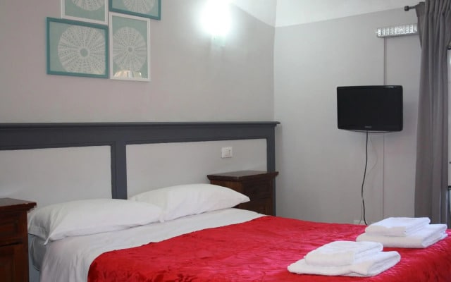 Fanti Rooms