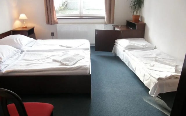 Hotel Schindleruv Haj