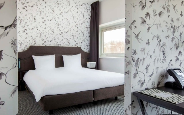 ibis Styles Amsterdam Airport (new)
