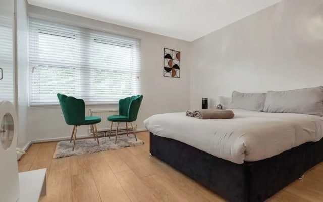 Stylish 1-bedroom Flat in Tufnell Park Sleeps 3