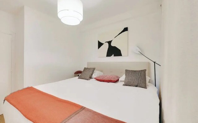 Beautiful Apartment 2br/6p - Eiffel Tower