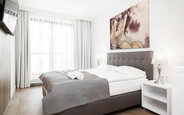 Apartment Dzielna Warsaw by Renters