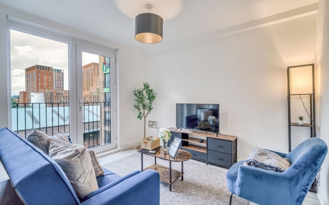 Apartment 422