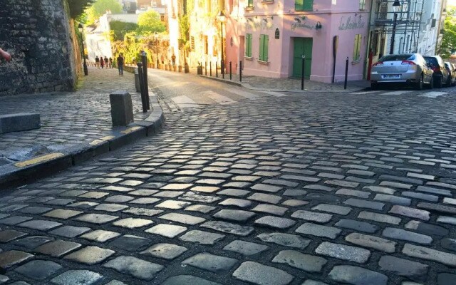 Montmartre Romantic