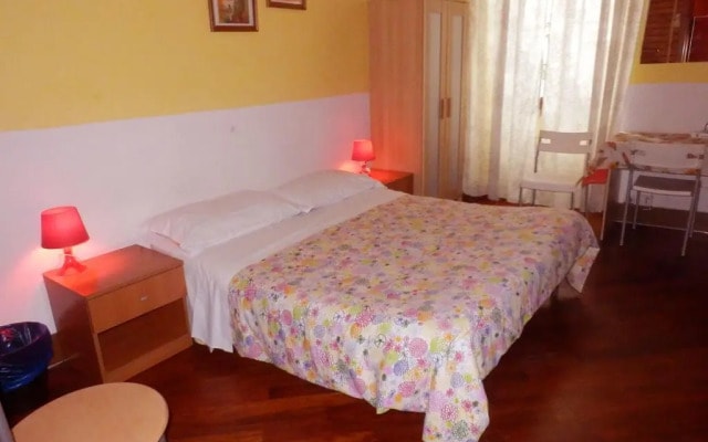 Kenzo & Kiara Guest House