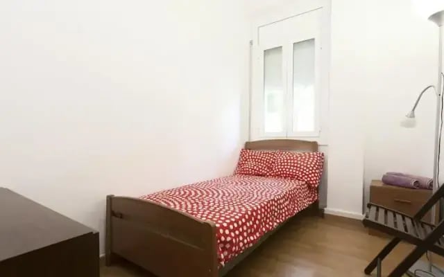 Be Barcelona Paralelo