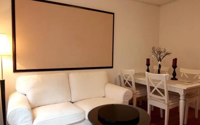 The Pearl Of The Jordaan...