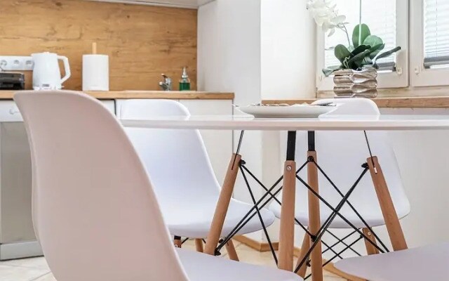 RentPlanet - Apartament Obrzeżna