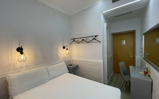 Hotel Giotto Flavia