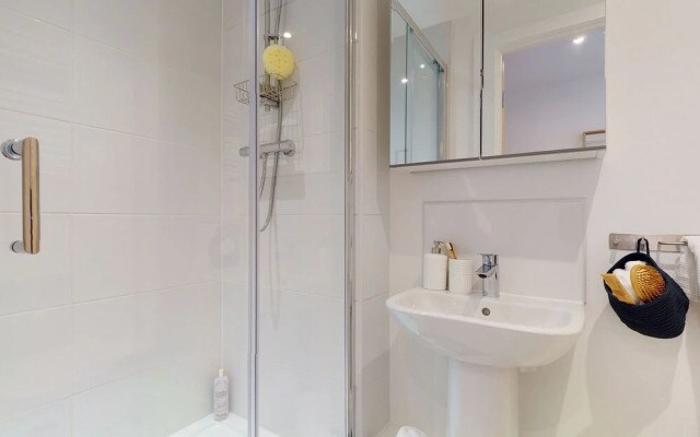 Gorgeous Studios - NEWCASTLE UNDER LYME
