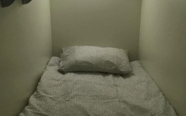 Che Capsula Hotel