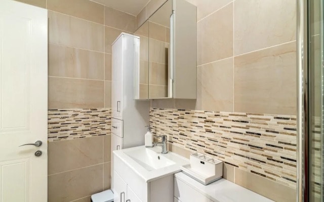 Modern 2 bed in the Isle of Dogs