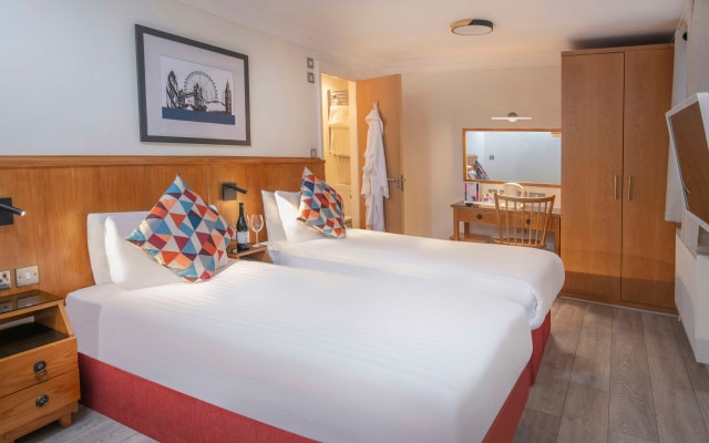 Queensway Hotel Sure Hotel Collection By Best Western