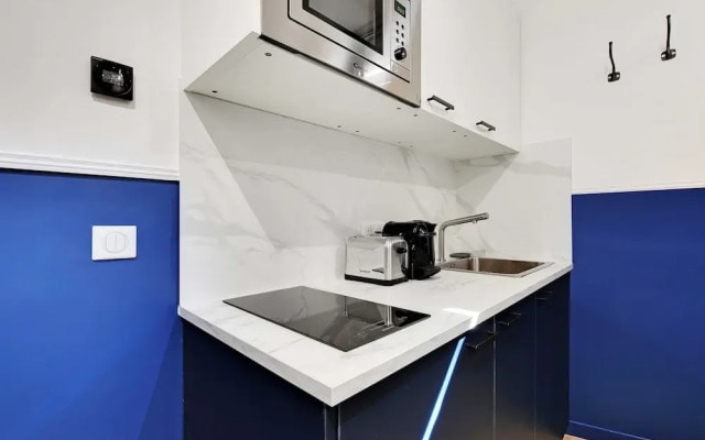 Charming Studio - 2P With AC Near Montmartre