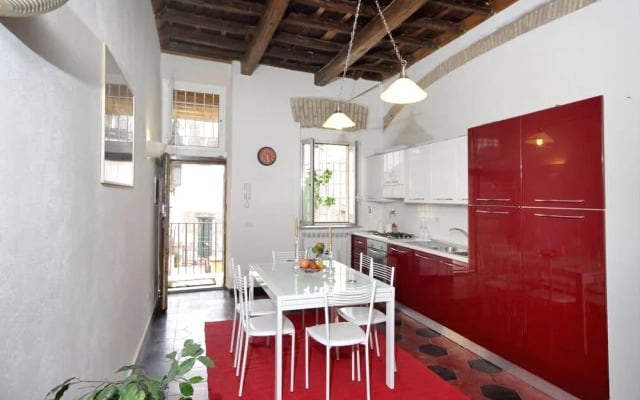 Rome Center Trastevere with WiFi and Netflix