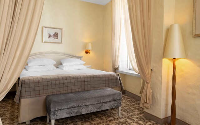 Savoy Boutique Hotel by TallinnHotels