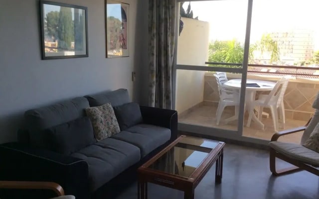 Lovely, Sunny, Secure, Panoramic Seaview Apart With Wifi