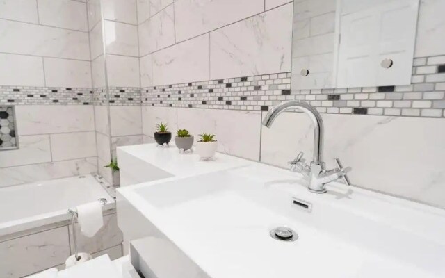 Convenient Wirral Retreat