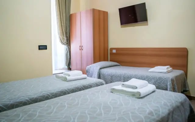 Hotel Ferrarese Roma