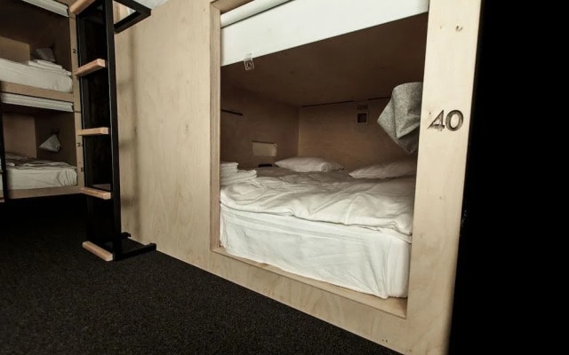 Botanist Hostel
