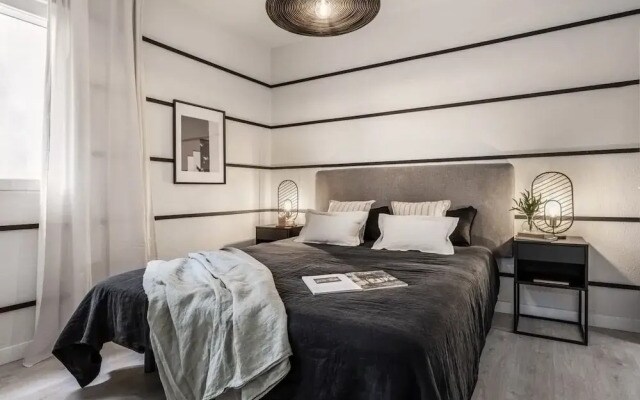 Alonso - 3 Bedrooms With Terrace in Rios Rosas