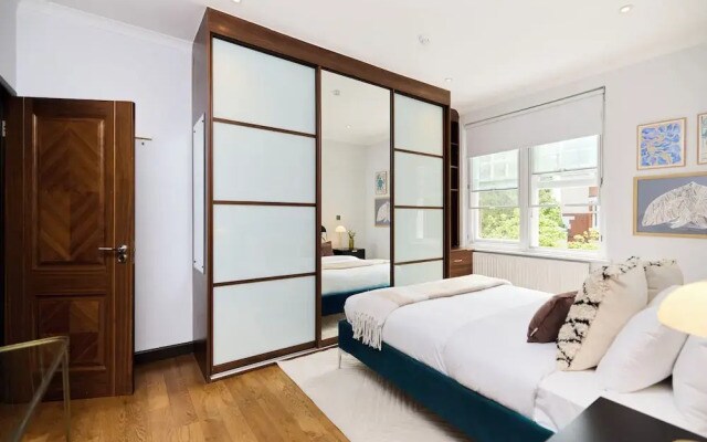 The Hampstead Hideaway