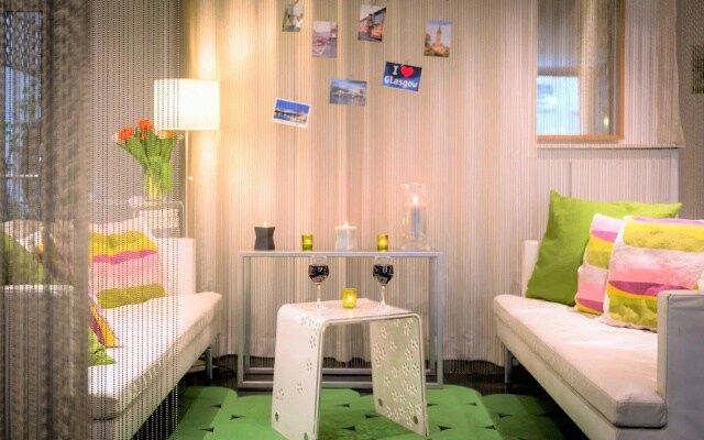 Hotel Glasgow Monceau Paris by Patrick Hayat