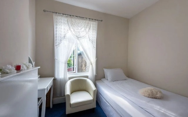Newton Guesthouse