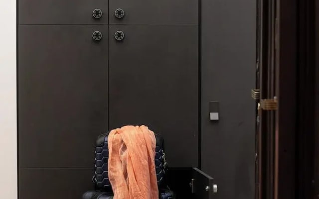 Style & Stone Guest House