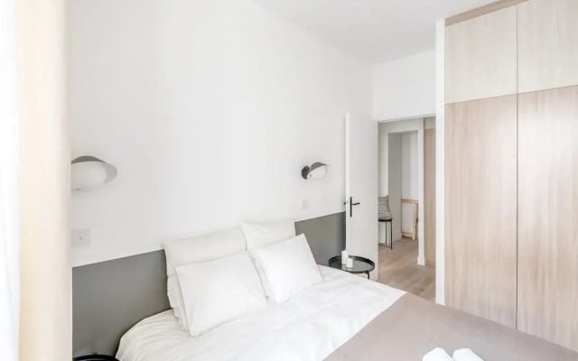 Splendid Haussmann Flat