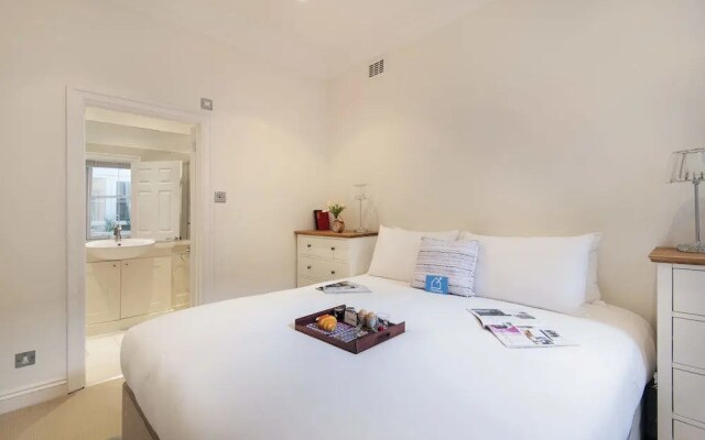 The Earl's Court Square Residence - RNCN