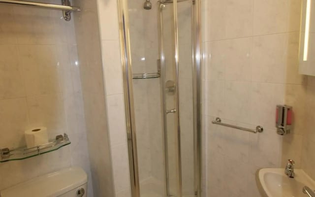 Abbey Court, Hyde Park Hotels