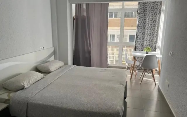 Apartamento Málaga Port *****