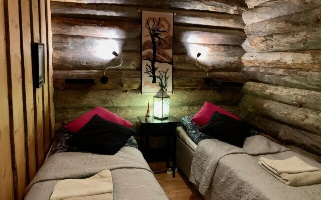Logwood Chalet